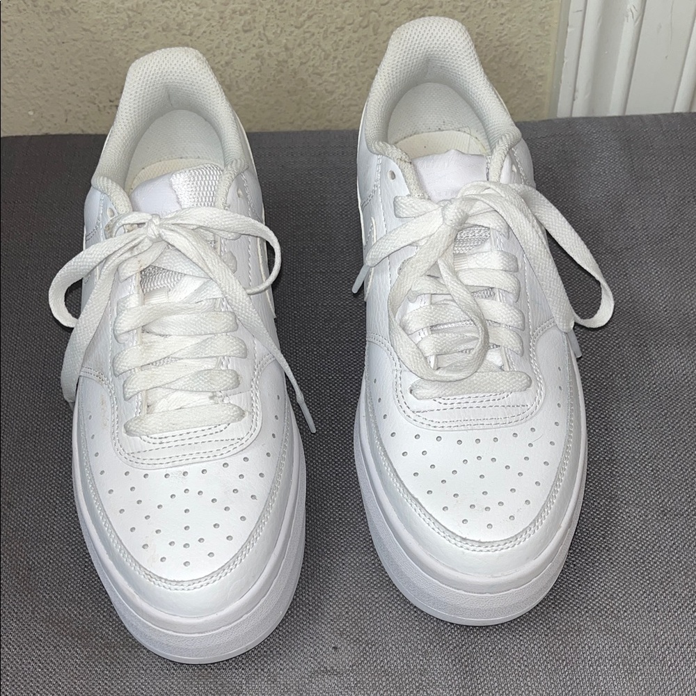 White Air Force 1